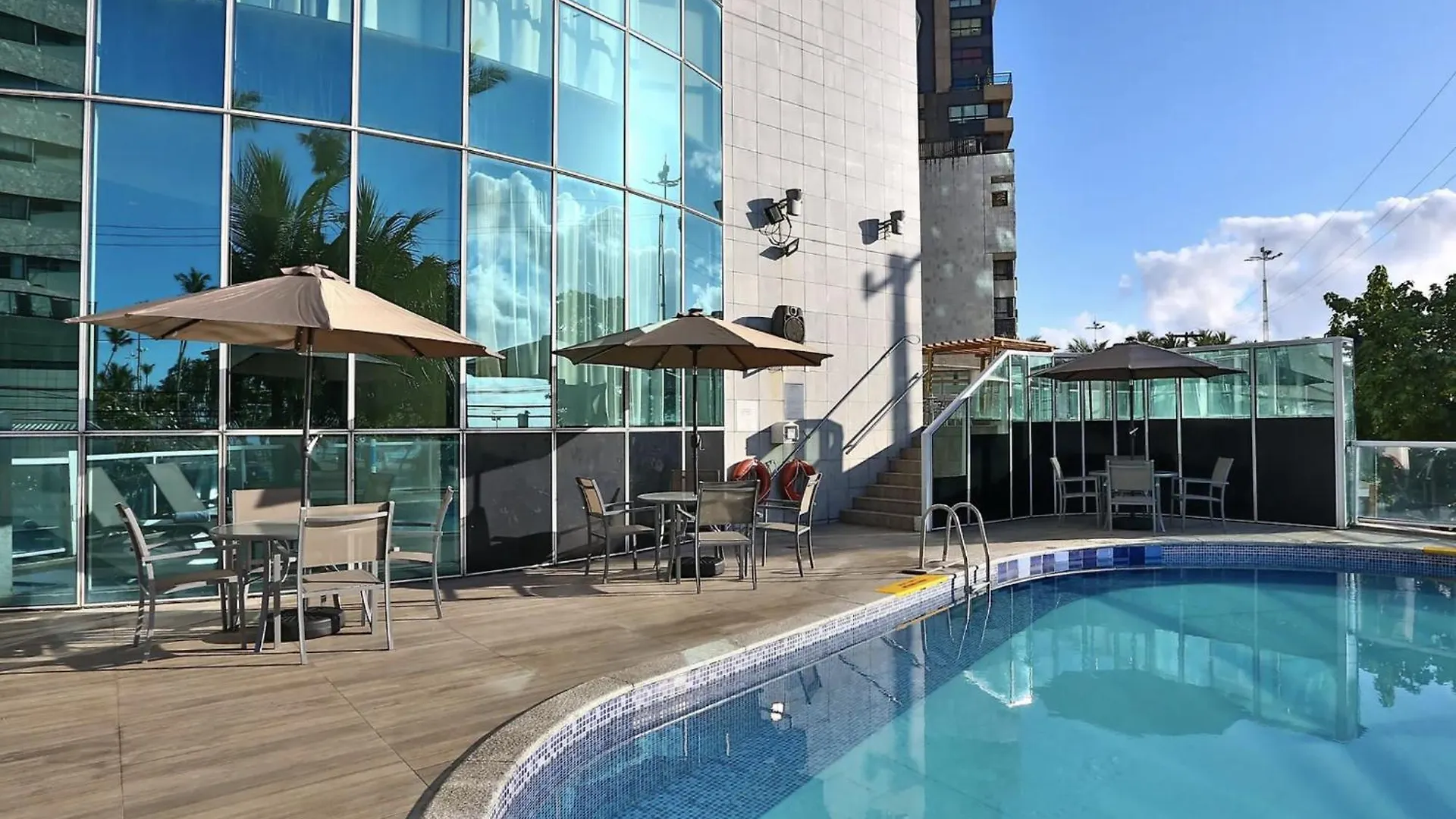 Flat Hotel Beira Mar Av Boa Viagem Recife 0*,  Brasil